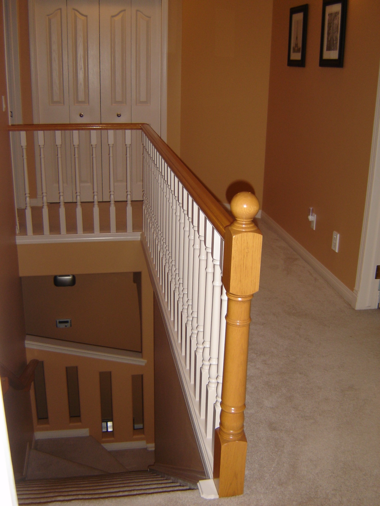Stair railing with newel post